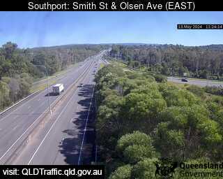 Webcam at Smith Street and Olsen Avenue Southport